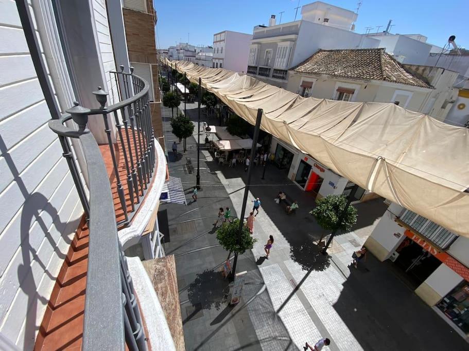 Precioso Atico De Lujo En Calle Ancha Sanlucar de Barrameda Luaran gambar